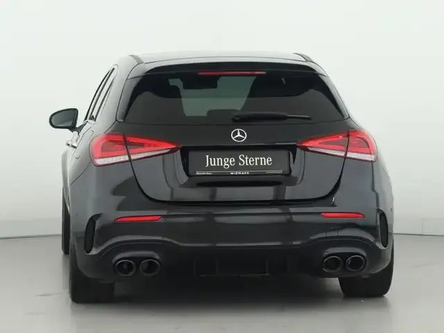 Mercedes-Benz A 45 AMG