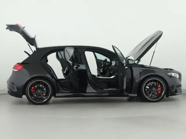 Mercedes-Benz A 45 AMG