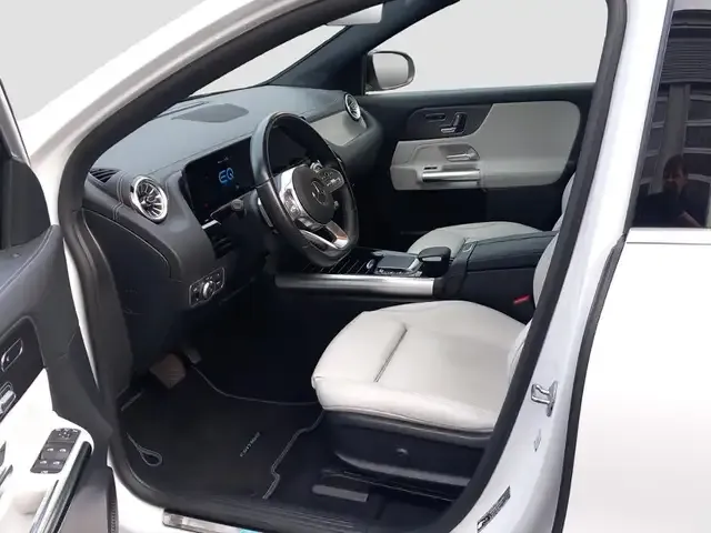 Mercedes-Benz EQA 250