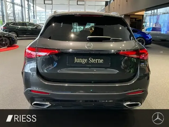 Mercedes-Benz GLC 220