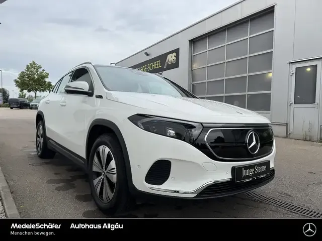 Mercedes-Benz EQA 250