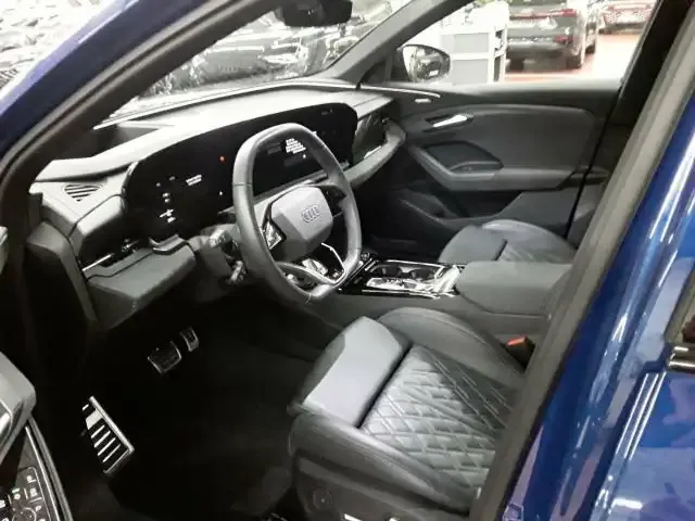 Audi Q6