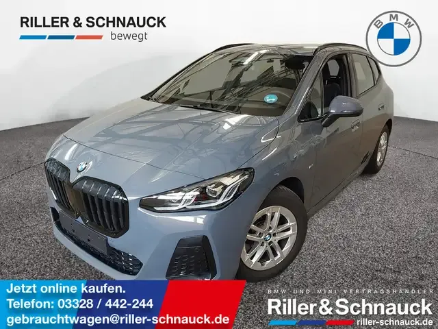 BMW 220