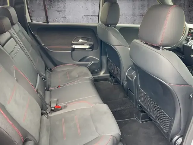 Mercedes-Benz GLB 200