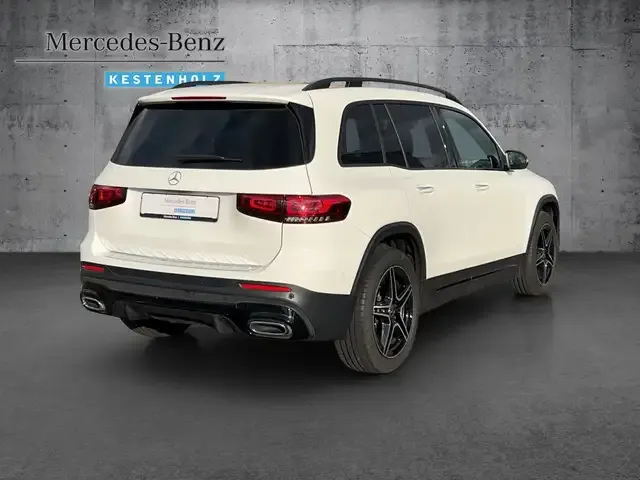 Mercedes-Benz GLB 200