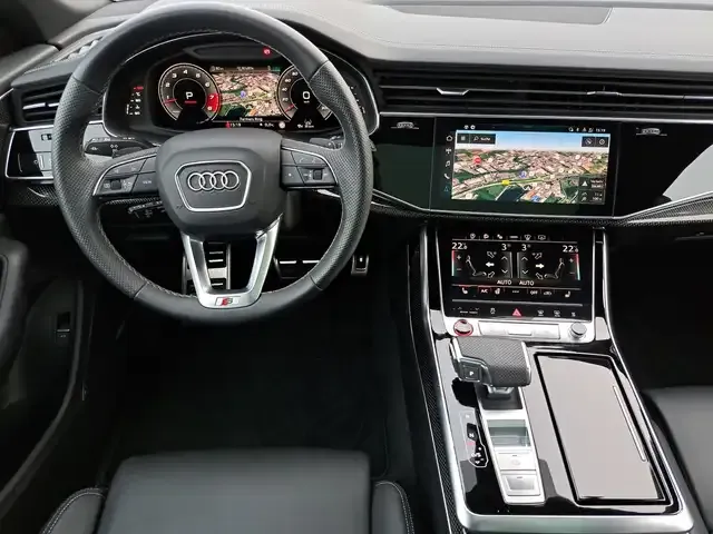 Audi SQ8
