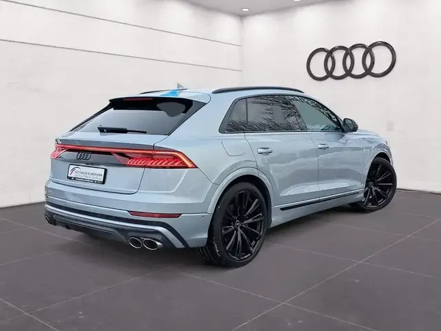 Audi SQ8