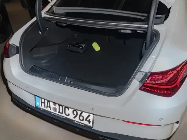 Mercedes-Benz CLA 220