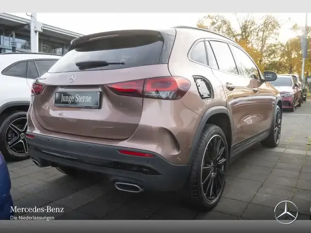 Mercedes-Benz GLA 250