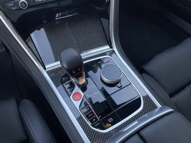 BMW M8