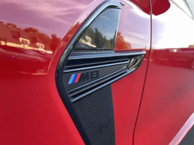 BMW M8