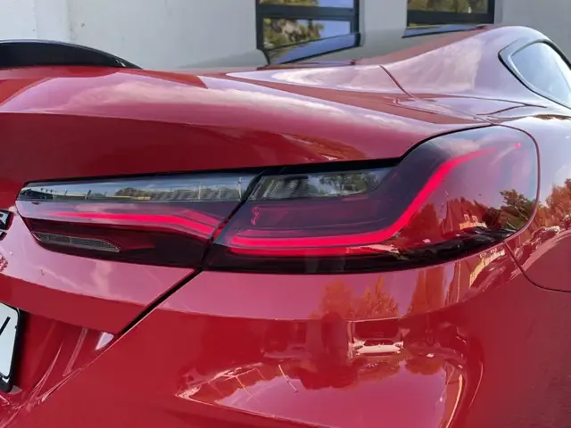BMW M8