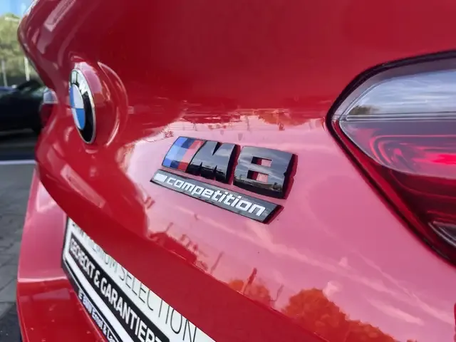 BMW M8