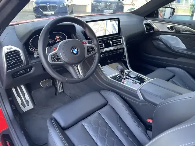 BMW M8