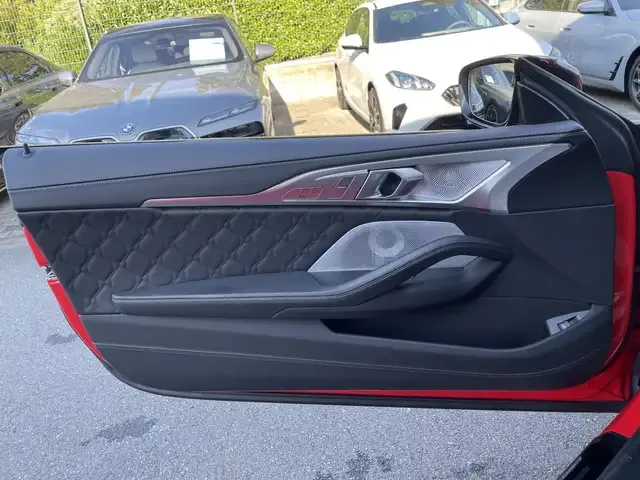 BMW M8