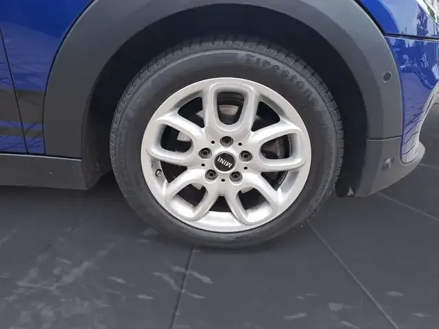 MINI One