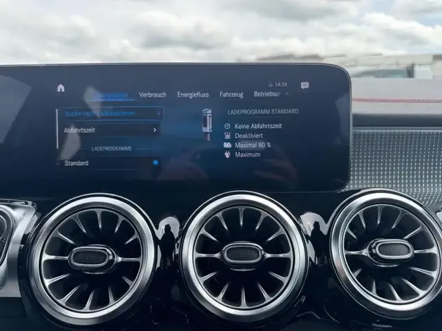 Mercedes-Benz EQB 350