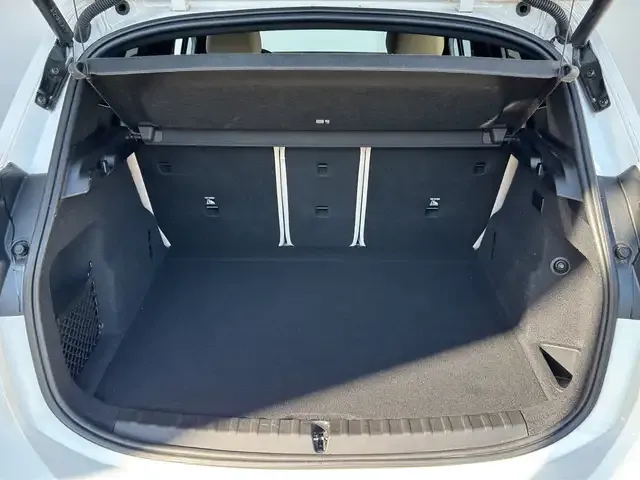 BMW 225