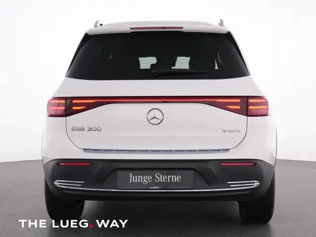 Mercedes-Benz EQB 300