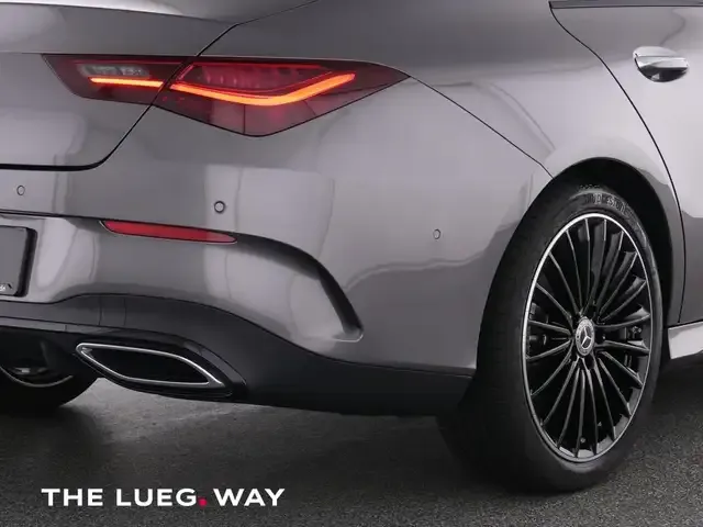Mercedes-Benz CLA 200
