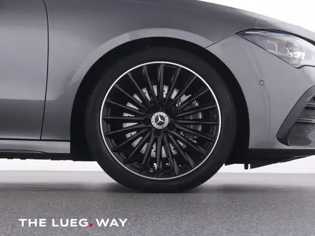 Mercedes-Benz CLA 200