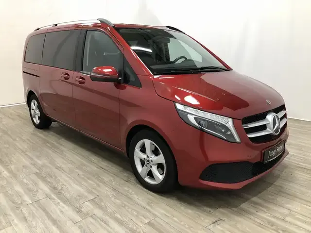 Mercedes-Benz V 250