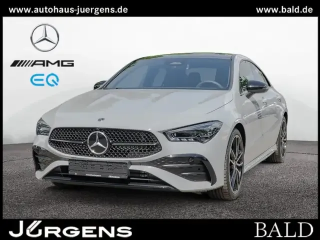 Mercedes-Benz CLA 220