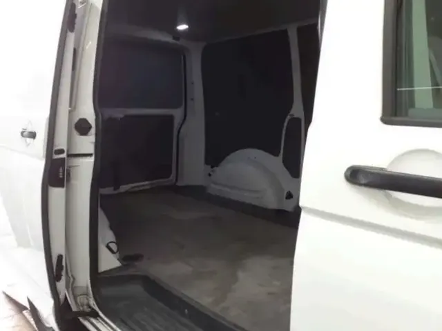 Volkswagen T6.1 Transporter