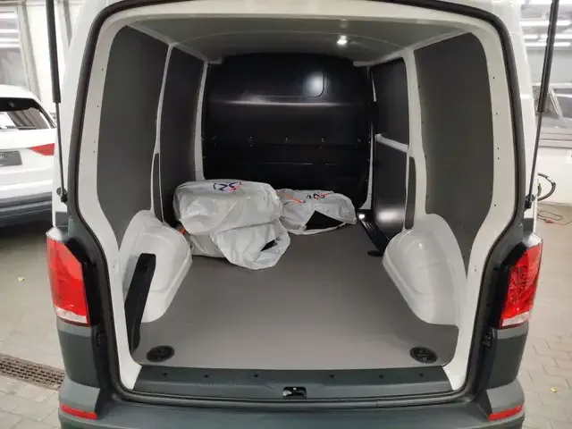 Volkswagen T6.1 Transporter