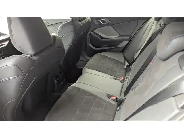 BMW 123