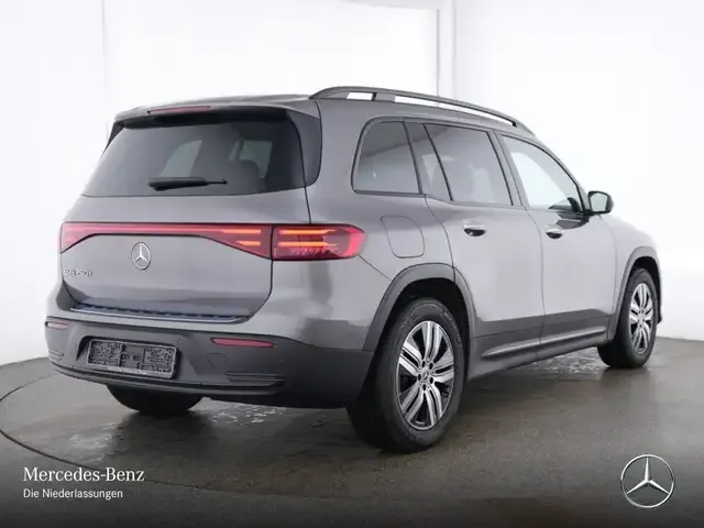 Mercedes-Benz EQB 250