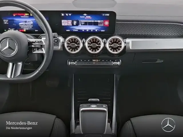 Mercedes-Benz EQB 250