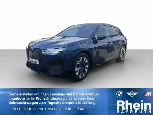 BMW iX