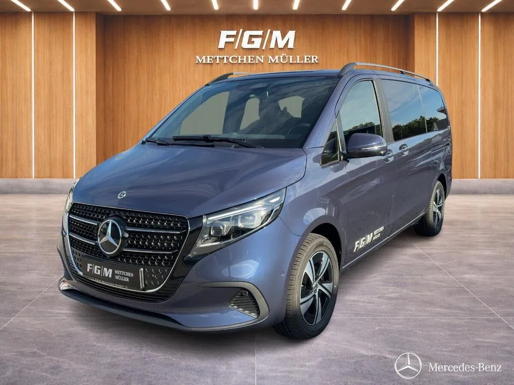 Mercedes-Benz V 220
