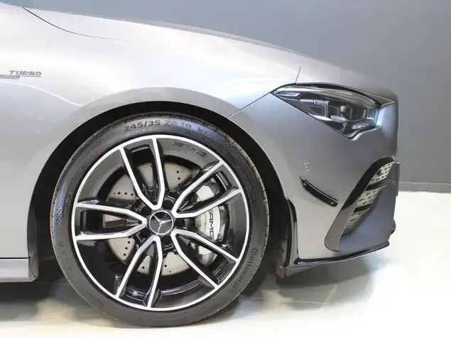 Mercedes-Benz CLA 35 AMG