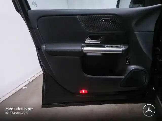 Mercedes-Benz EQA 350