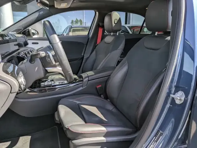 Mercedes-Benz A 35 AMG