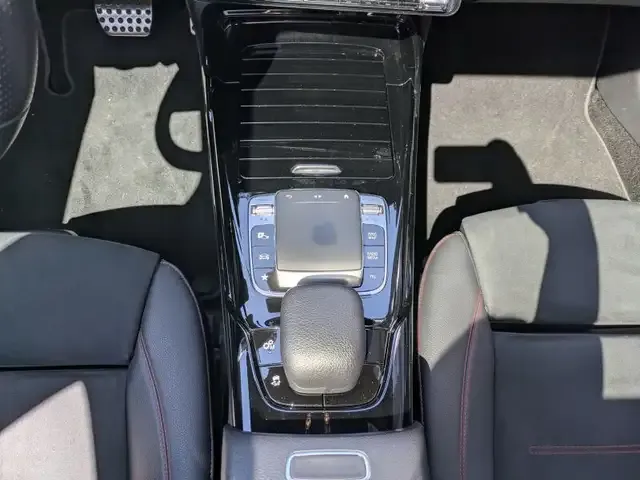 Mercedes-Benz A 35 AMG