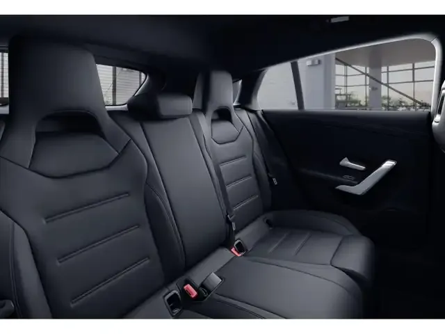 Mercedes-Benz CLA 220