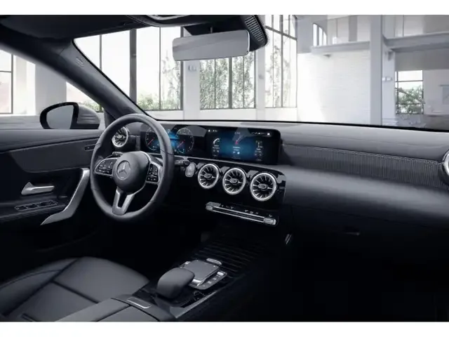 Mercedes-Benz CLA 220