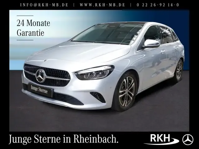 Mercedes-Benz B 220