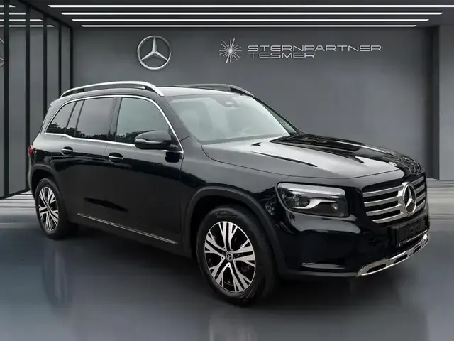 Mercedes-Benz GLB 200