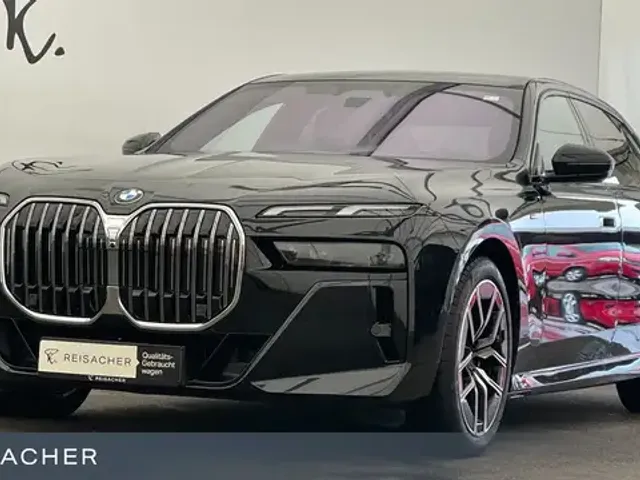 BMW 740