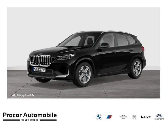 BMW iX1