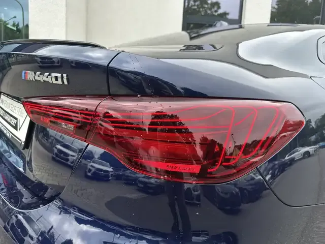 BMW 440