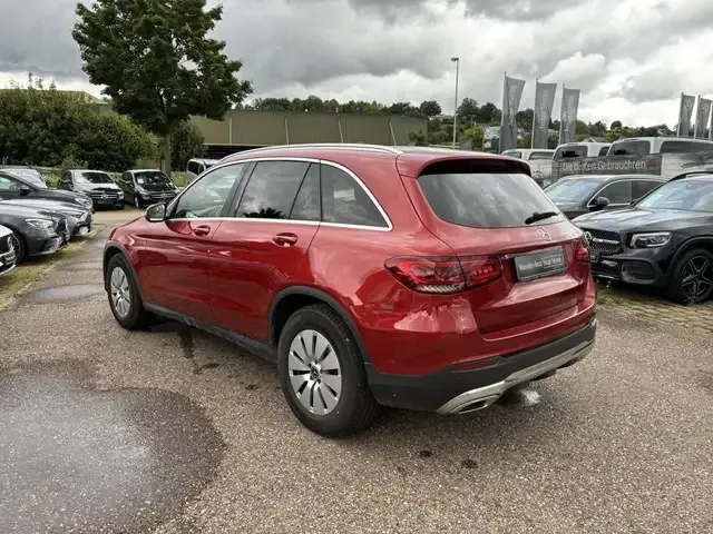 Mercedes-Benz GLC 220