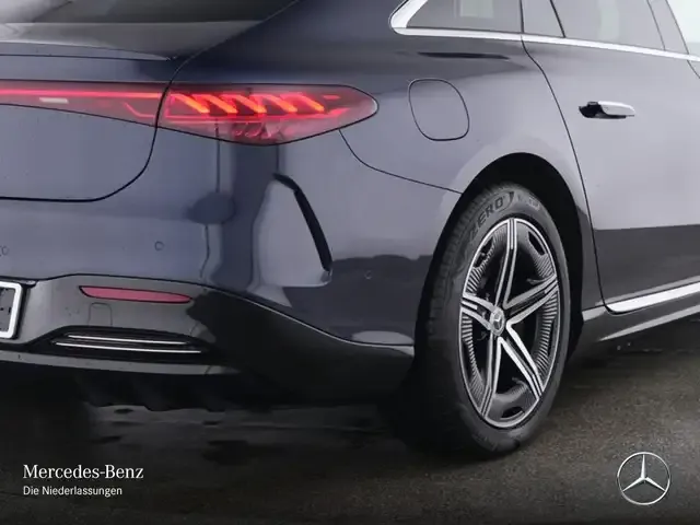 Mercedes-Benz EQS