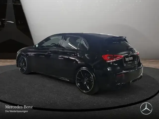 Mercedes-Benz A 35 AMG