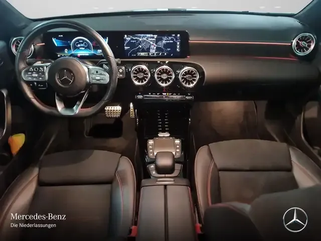 Mercedes-Benz A 35 AMG
