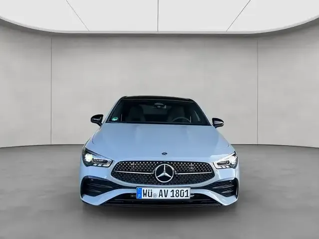 Mercedes-Benz CLA 180